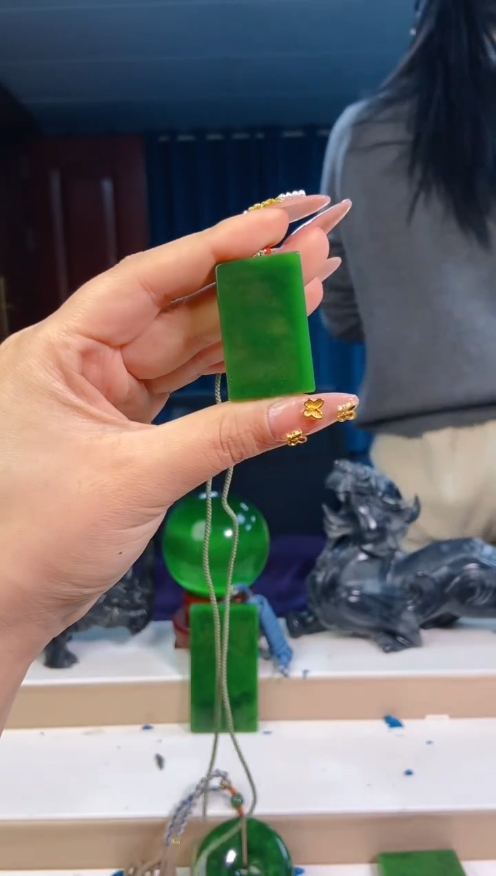 【闪购商品】和田玉挂件未镶嵌1