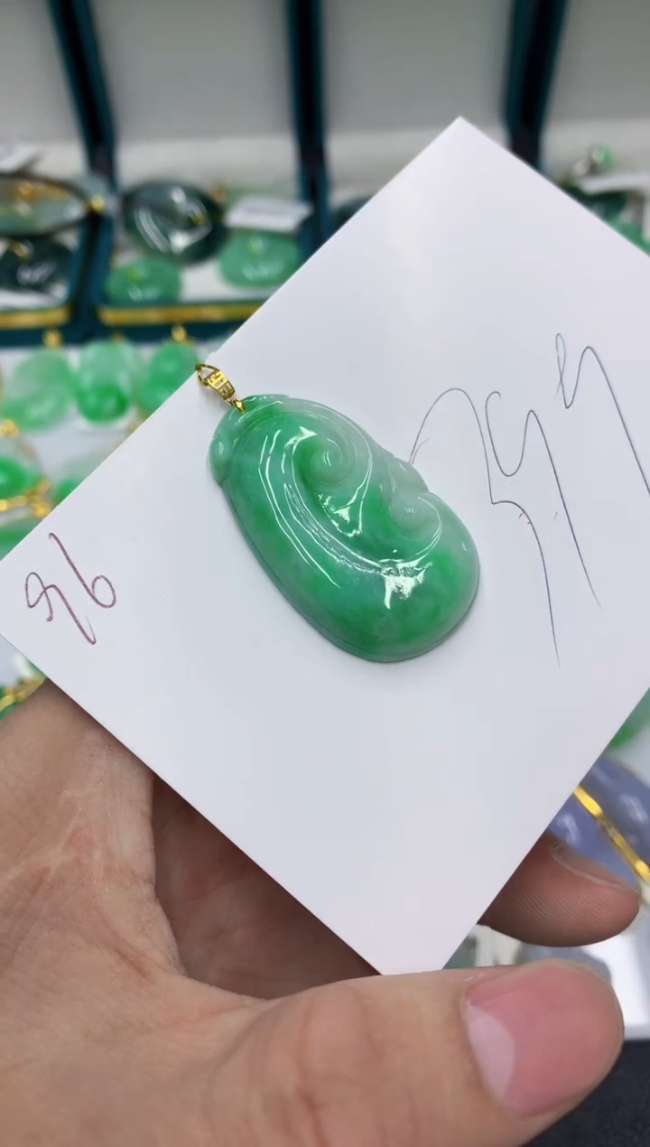 【闪购商品】翡翠颈饰18K金镶嵌号链接11111