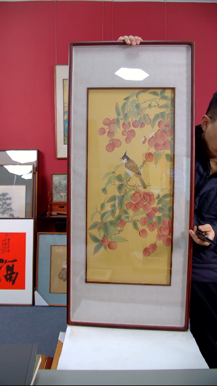 【闪购商品】国画史吾兴《荔枝喜鹊》装裱117*50