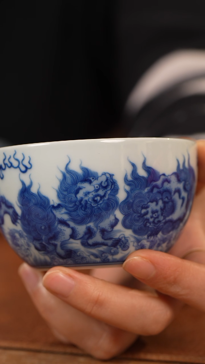 【闪购商品】杯蓝月慕古九狮卧足缸杯
