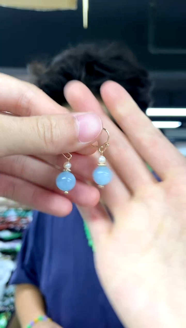 未镶嵌耳坠海蓝宝石多样性发其一颜色微差