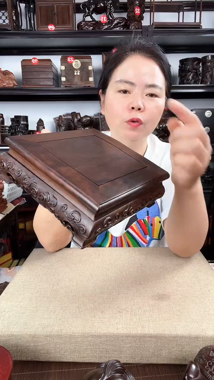 木17老李红木工艺品