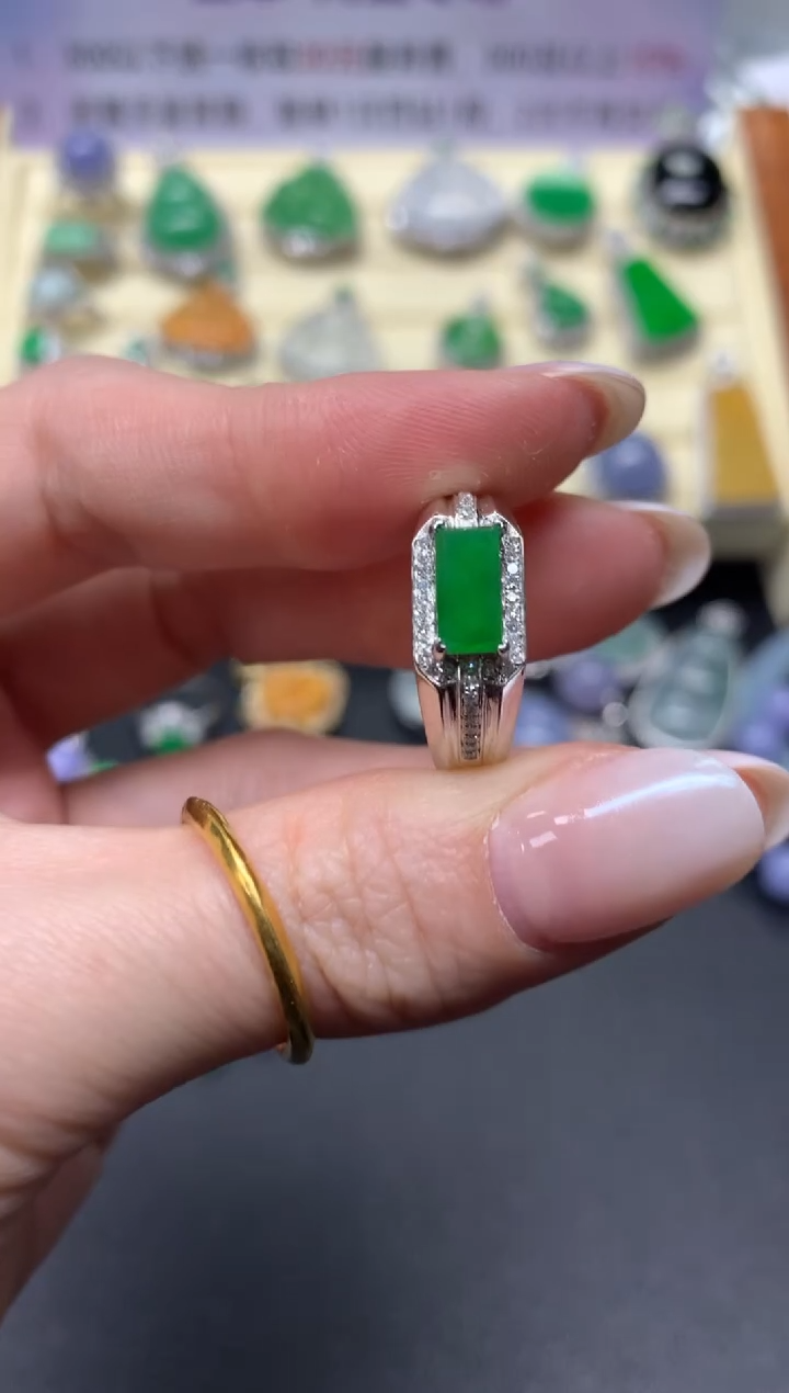 【闪购商品】翡翠戒指18K金镶嵌戒指|5900+590