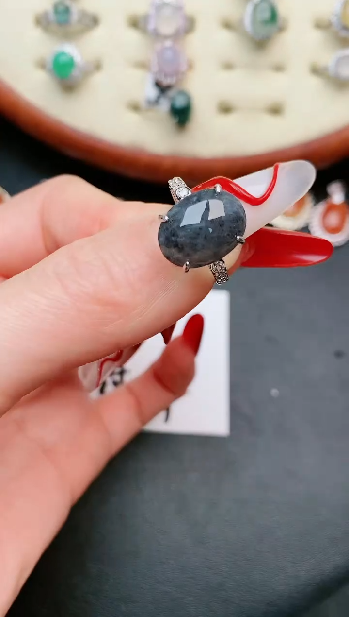 【闪购商品】翡翠戒指银S925镶嵌....