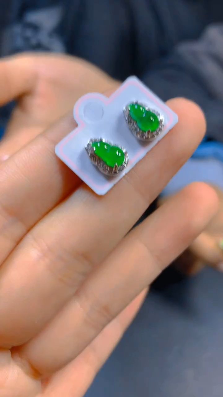 【闪购商品】翡翠耳饰未镶嵌0095537371多样性发一