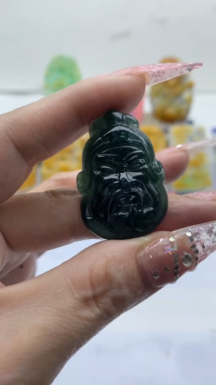 【闪购商品】翡翠颈饰未镶嵌挂件