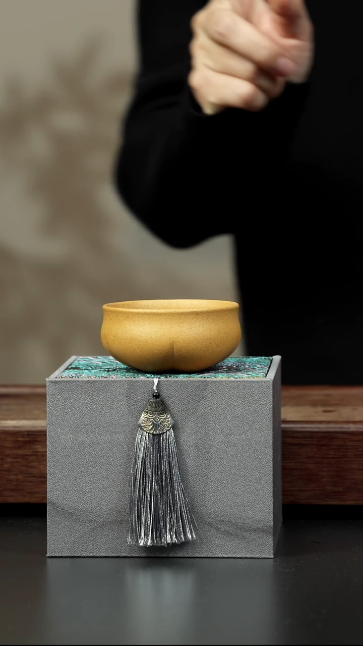 紫砂茶壶老宕口黄金段 全手海棠杯