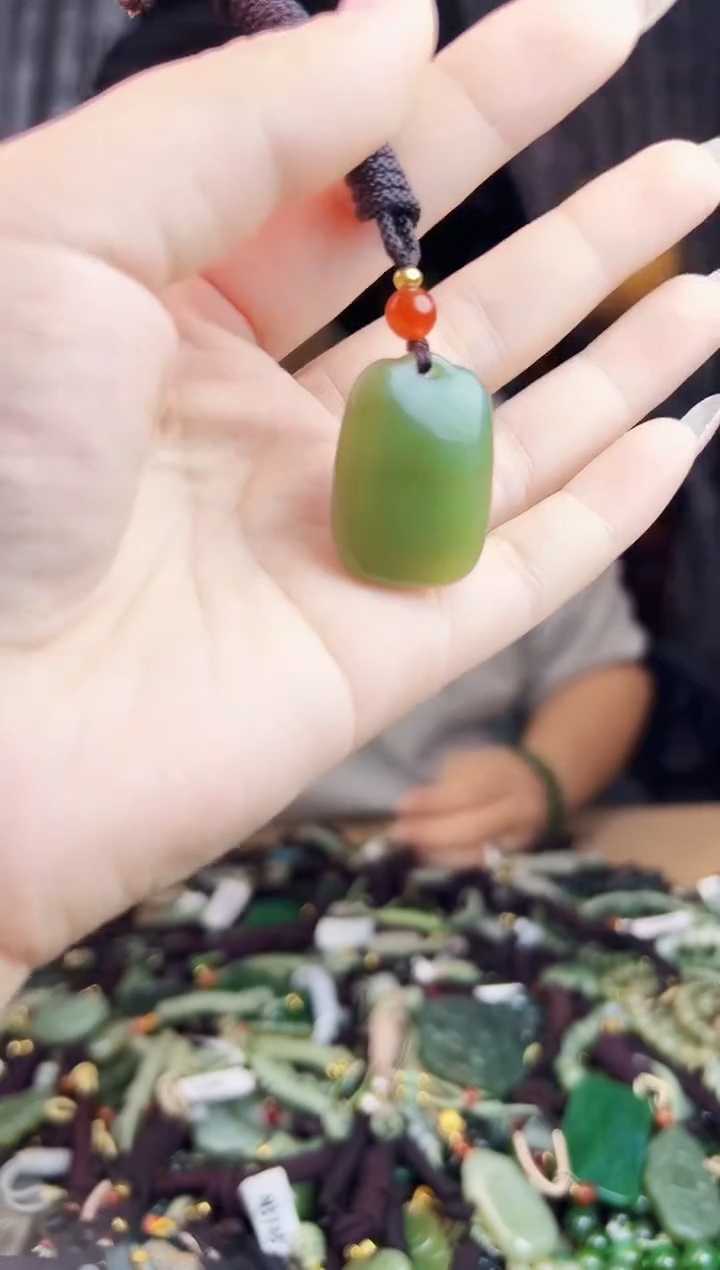 未镶嵌和田玉挂件拍一发一多样性发货