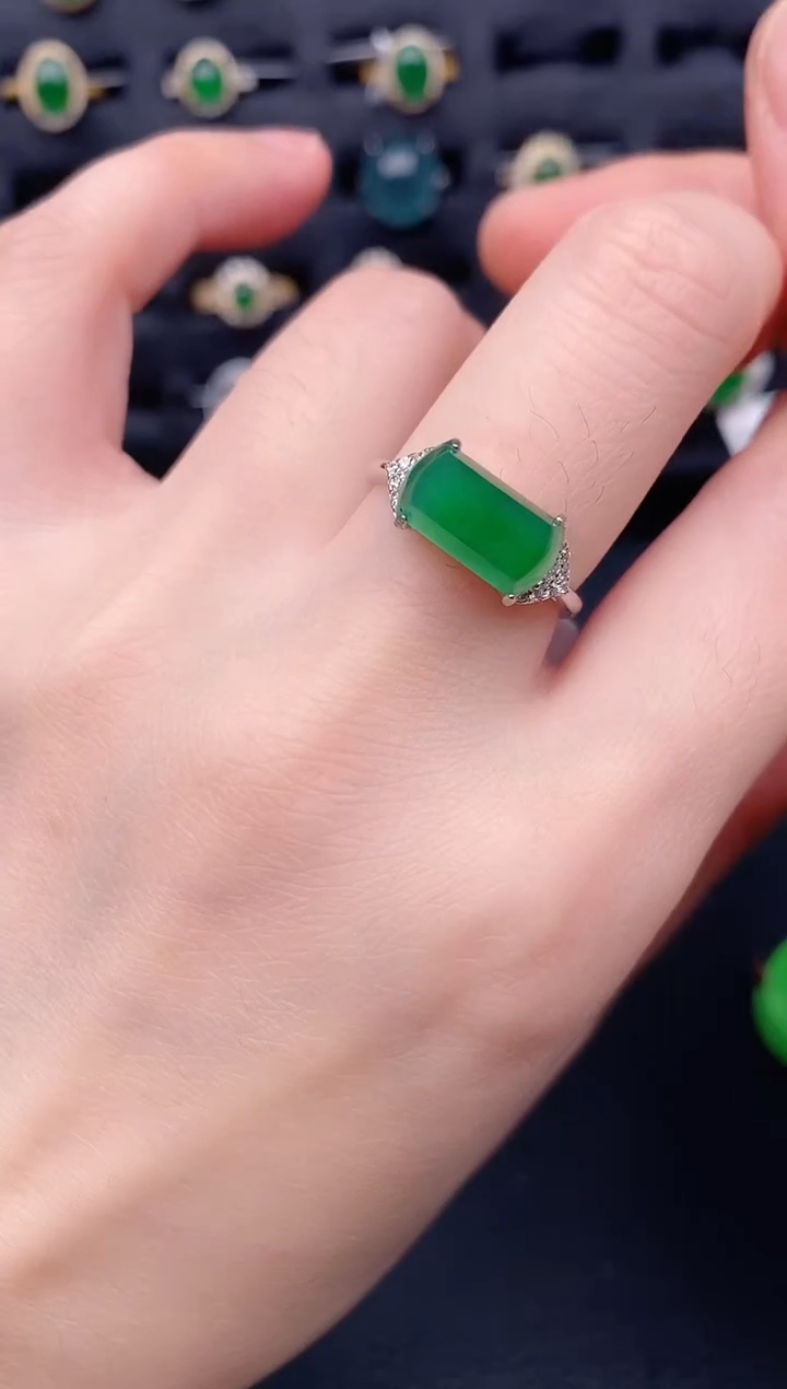 银S925镶嵌戒指翡翠天然a货翡翠284