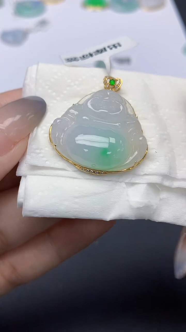 翡翠18K金镶嵌颈饰天然缅甸a货翡翠