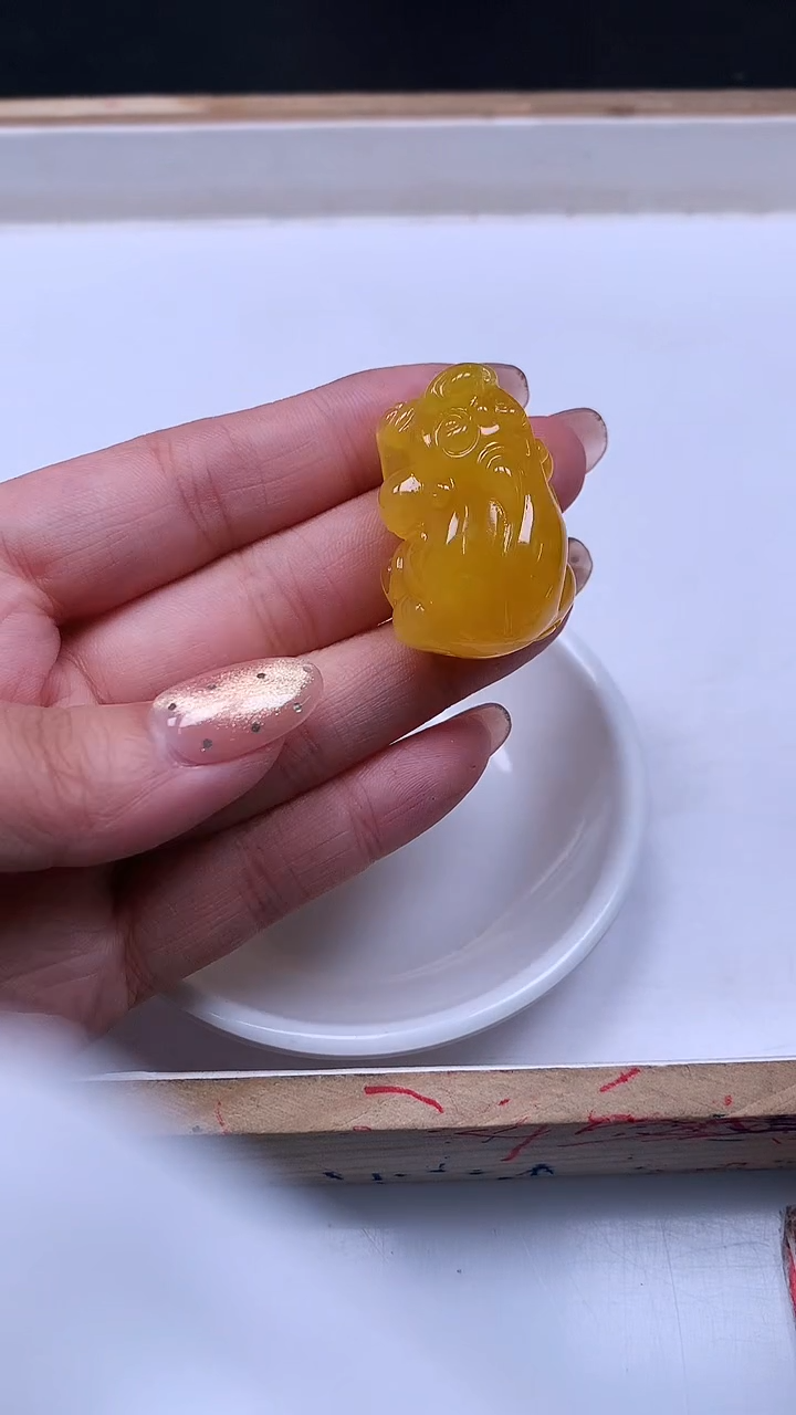 裸石蜜蜡未镶嵌M445蜜蜡 貔貅（吊坠孔）22*32*18mm1个9.9元