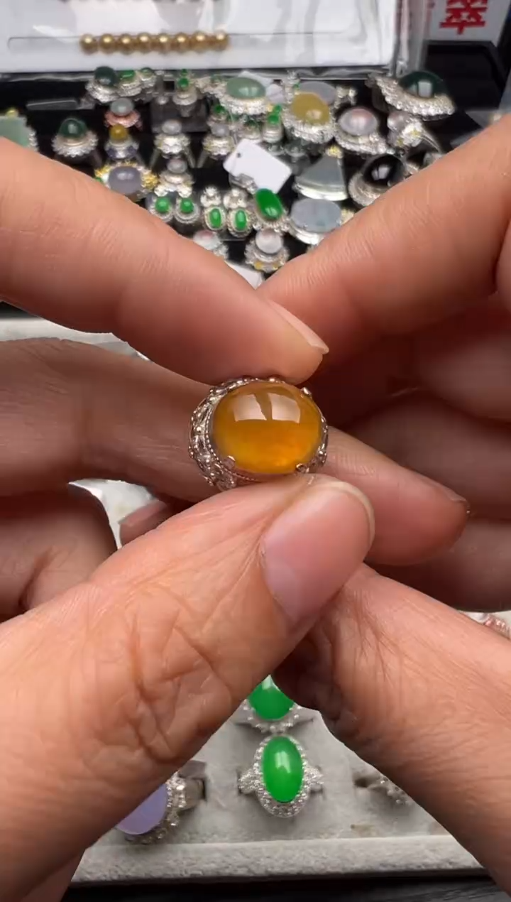 【闪购商品】定制翡翠未镶嵌A货翡翠