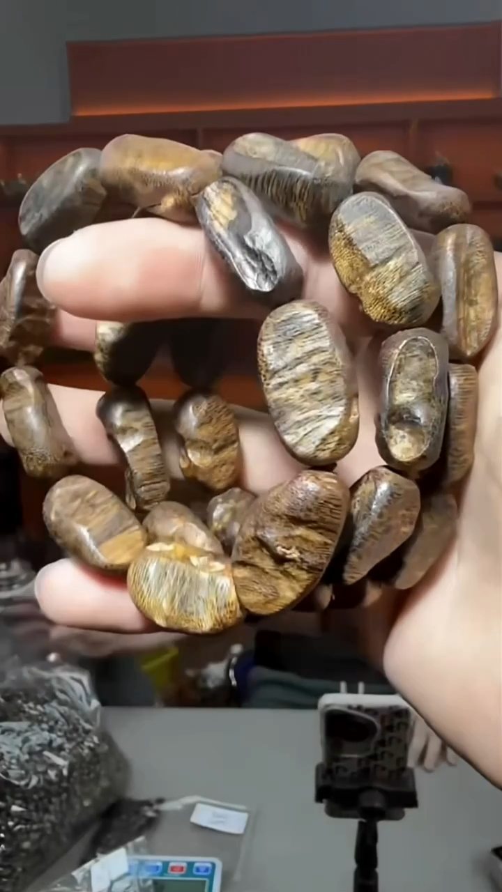 沉香手串49号多样性发一