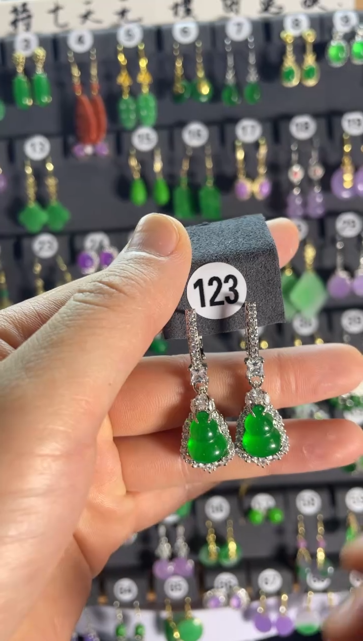 【闪购商品】翡翠颈饰银S925镶嵌123.....