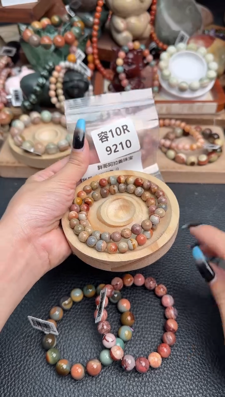 【闪购商品】石英质玉手链未镶嵌10R9210