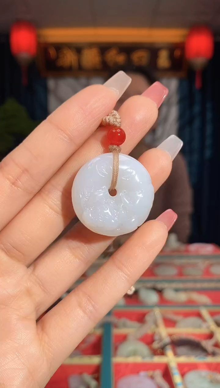 【闪购商品】和田玉颈饰未镶嵌扣