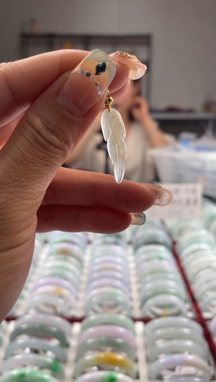 颈饰未镶嵌翡翠多样性发一