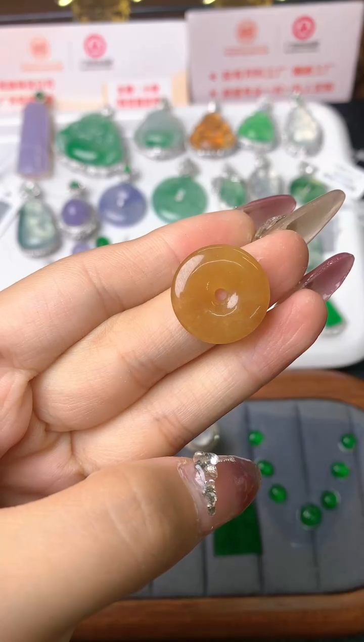 【闪购商品】定制翡翠未镶嵌裸石（镶嵌定制）