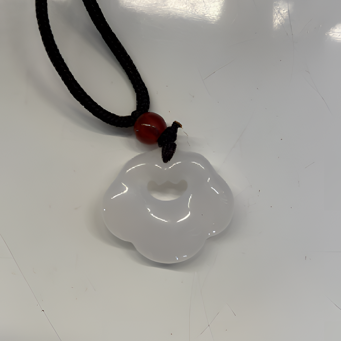 天然玉髓玛瑙如意祥云锁吊坠 天然生长瑕疵难免 追求完美慎拍