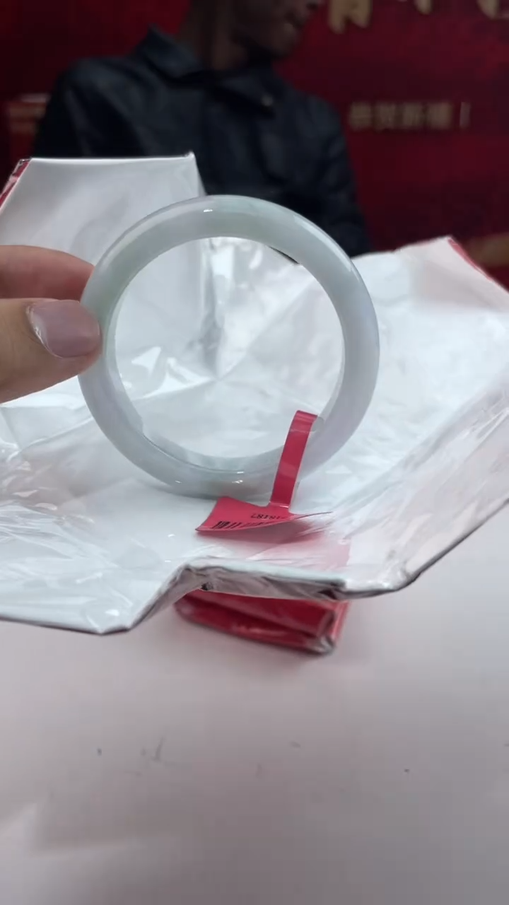 【闪购商品】翡翠手镯未镶嵌28翡翠手镯