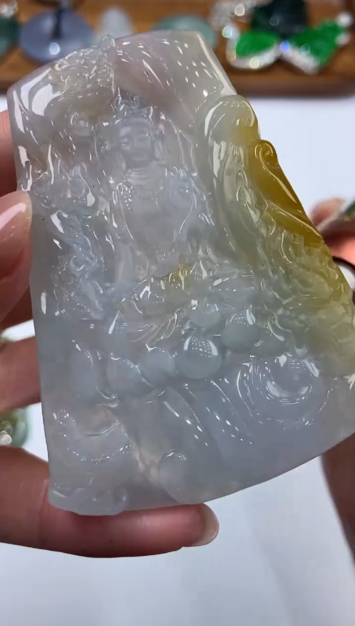 【闪购商品】翡翠未镶嵌颈饰2206180    