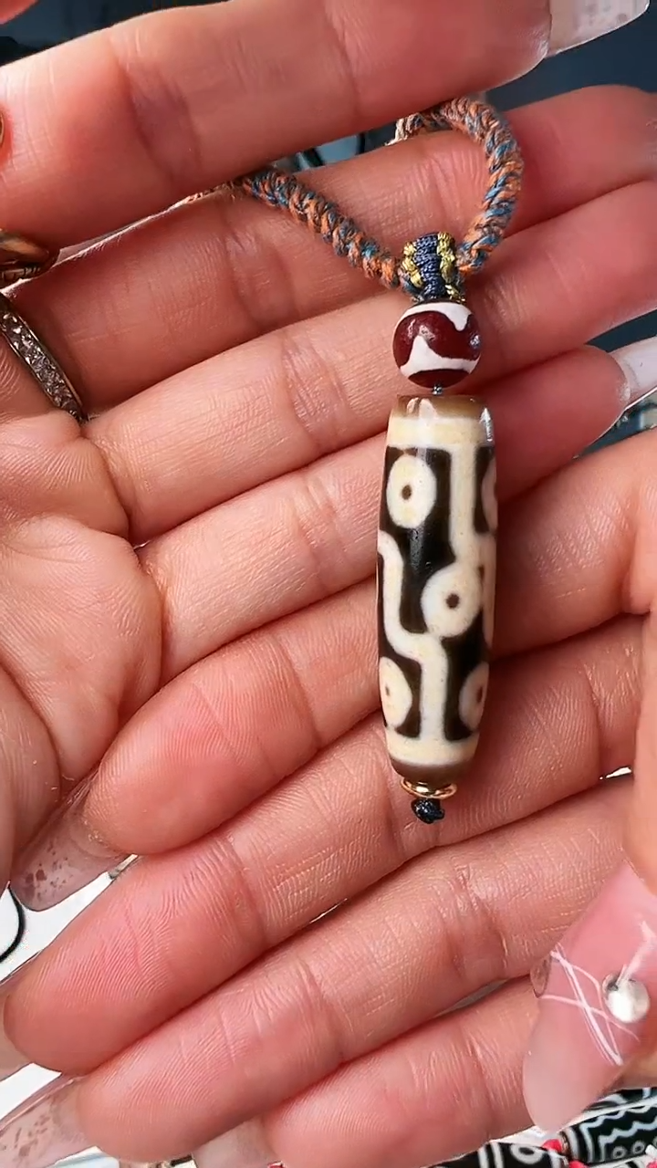 【闪购商品】玛瑙/玉髓颈饰未镶嵌折线九眼