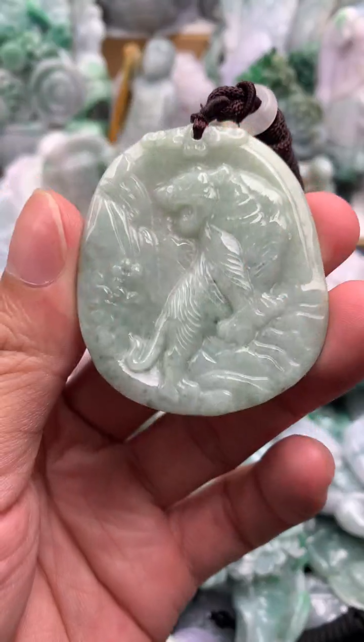 吊坠(不含链)未镶嵌翡翠1