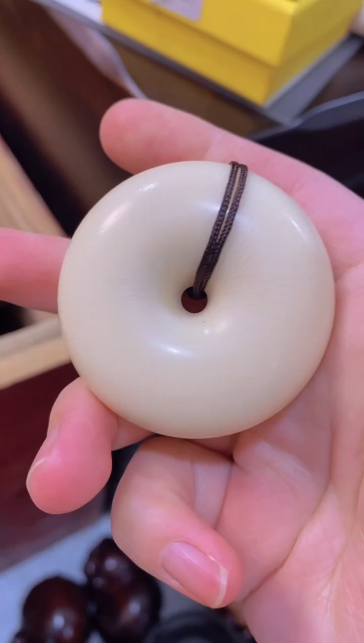 【闪购商品】木白面包圈直播推荐
