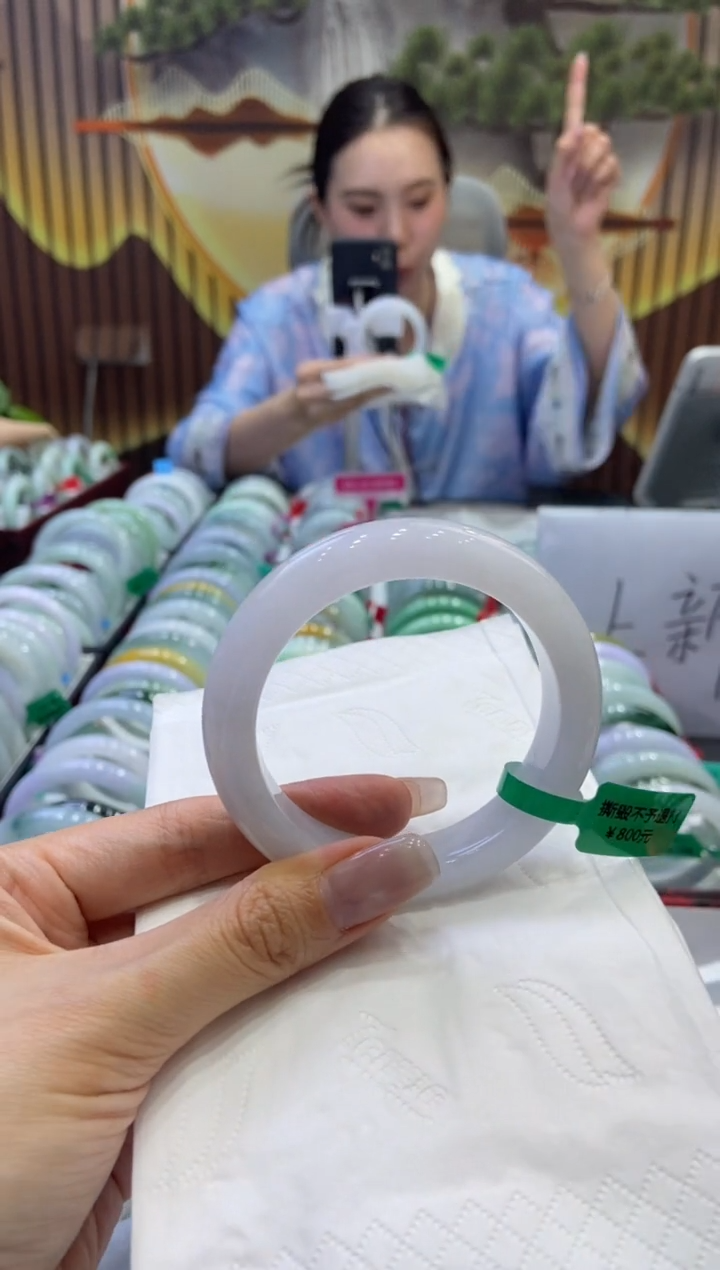 翡翠手镯未镶嵌00008486