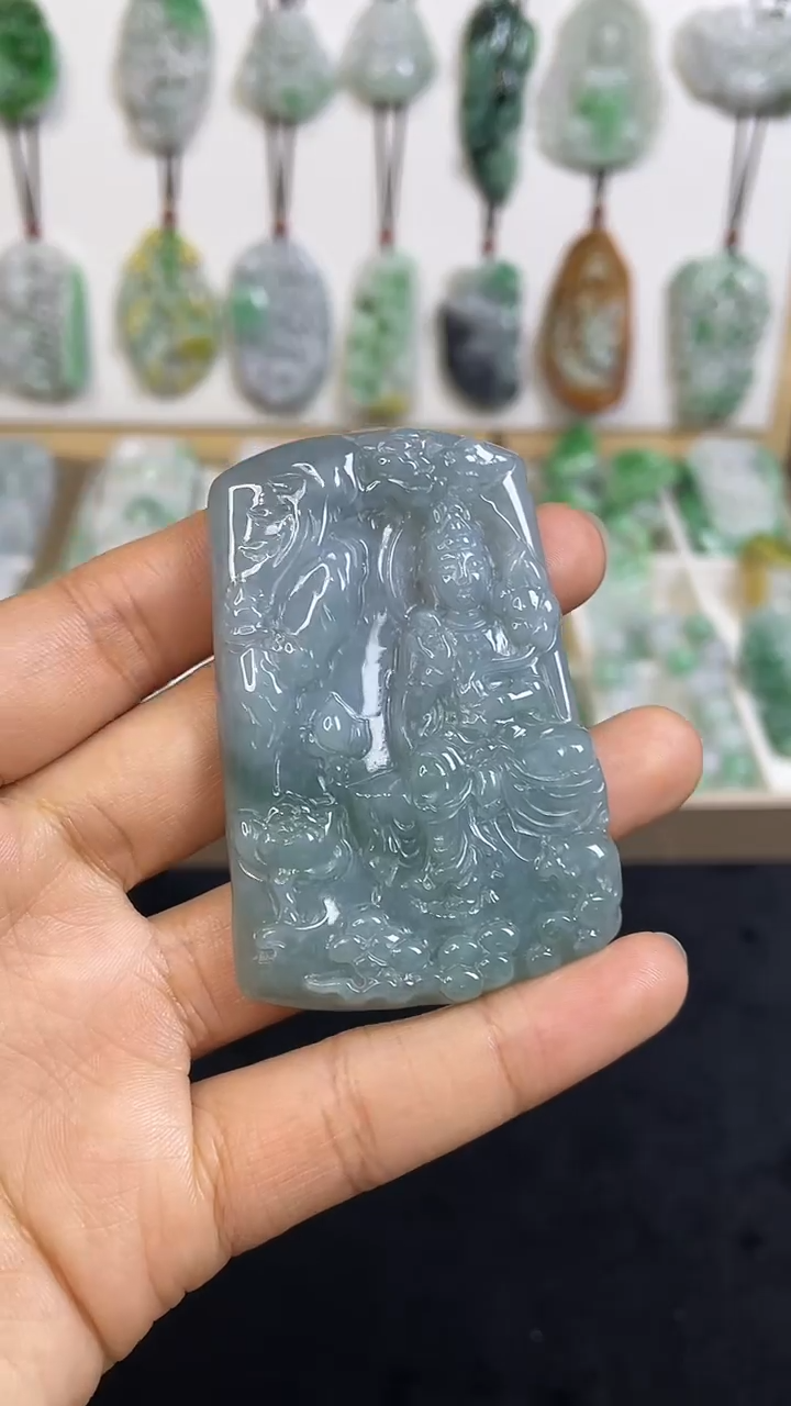 颈饰未镶嵌翡翠1