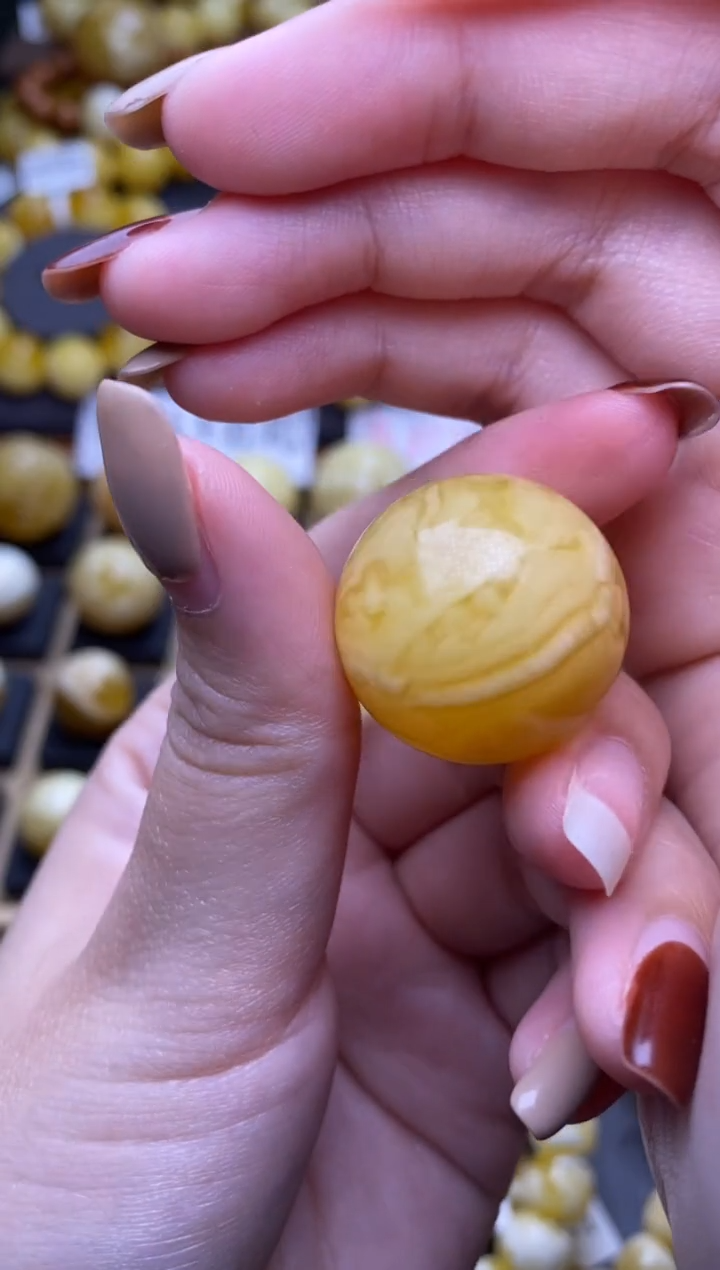 【闪购商品】琥珀裸石未镶嵌大小姐珠宝62