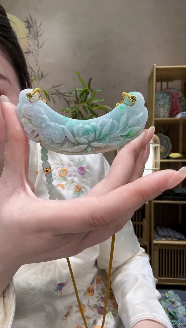 【闪购商品】翡翠颈饰未镶嵌吊坠