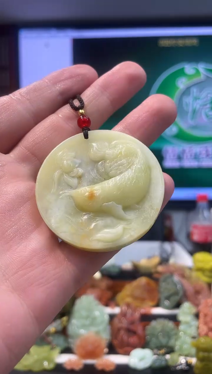 【闪购商品】岫玉吊坠未镶嵌·