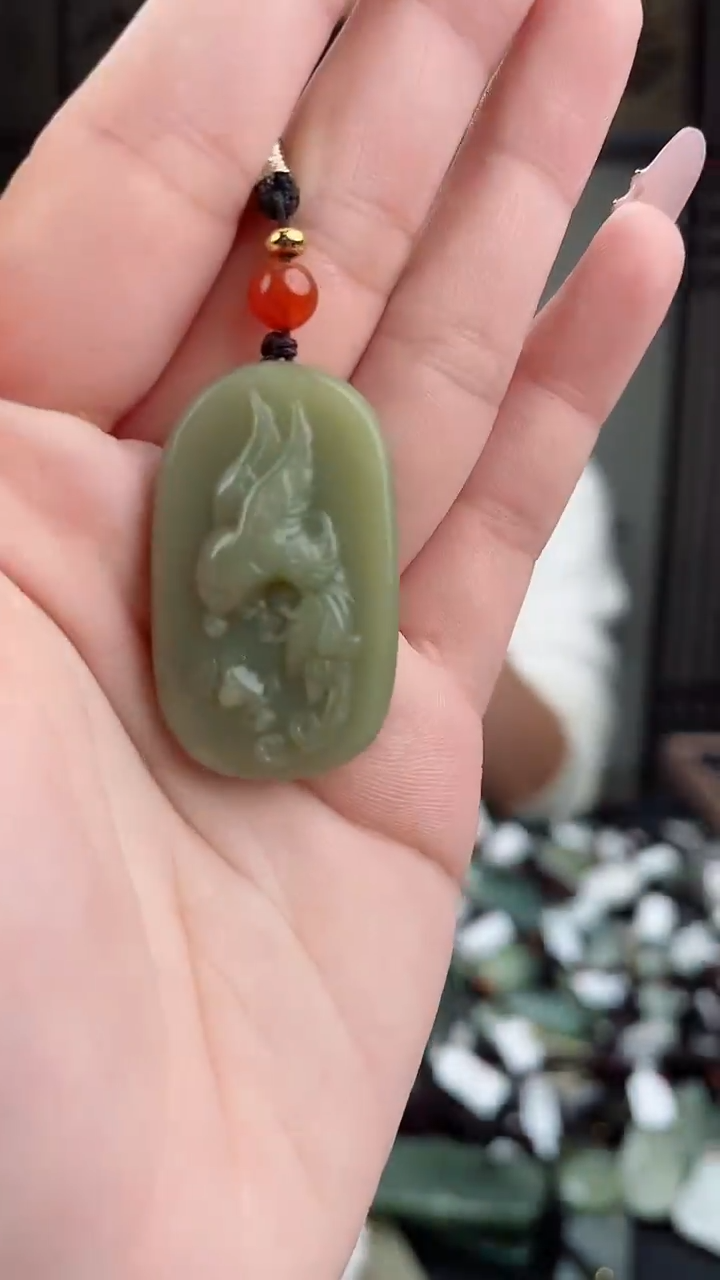 【闪购商品】和田玉（糖玉）颈饰未镶嵌多样性发货一物一拍