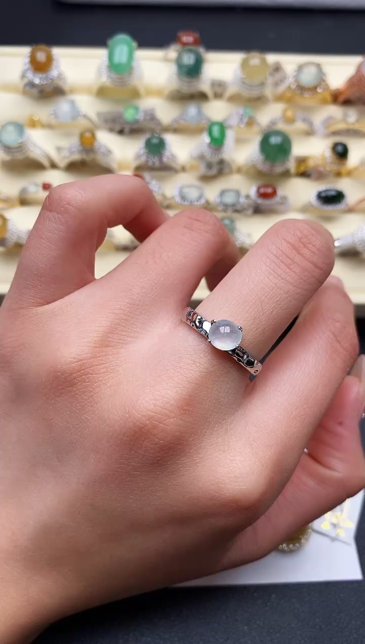 【闪购商品】翡翠戒指银S925镶嵌3333333+8