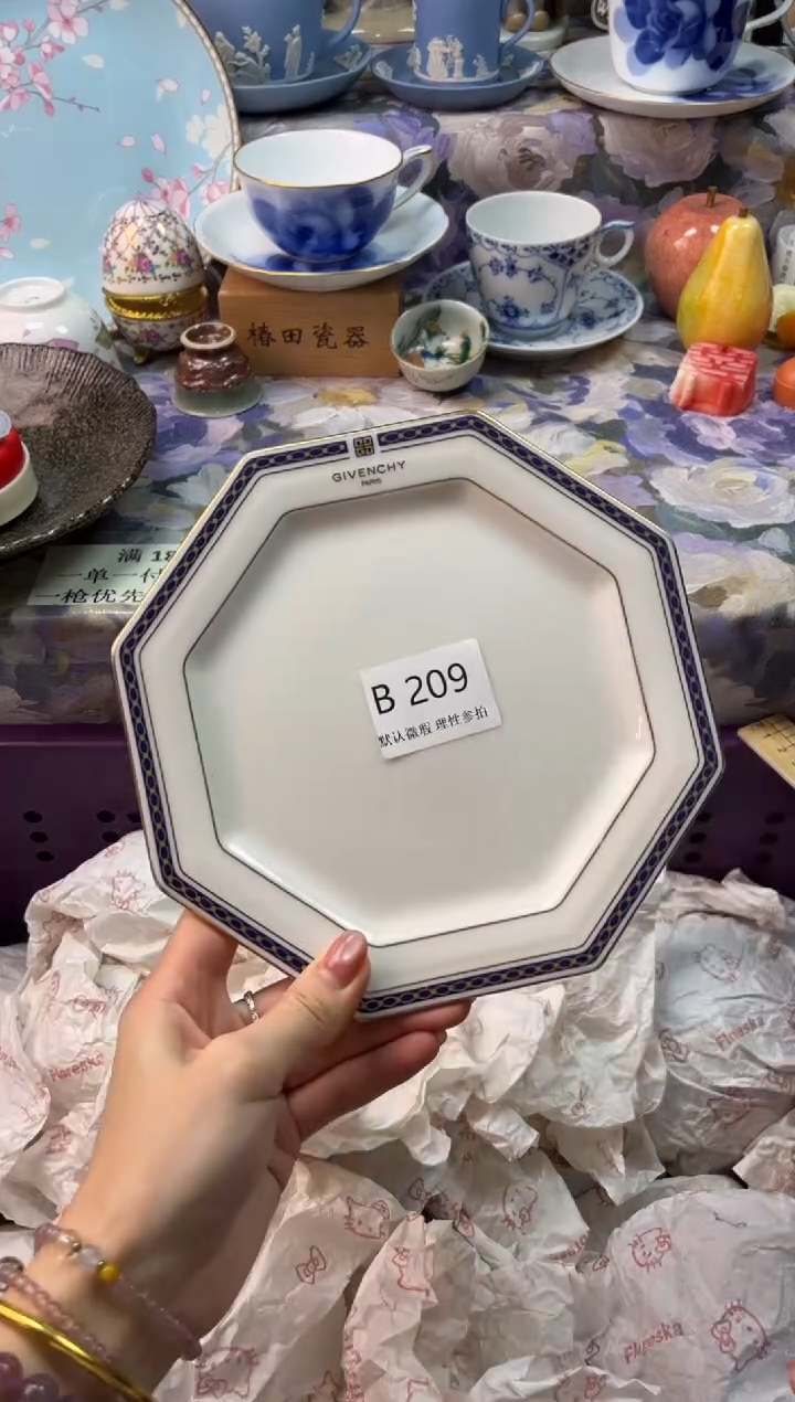瓷片?****?瓷片瓷片          B 209