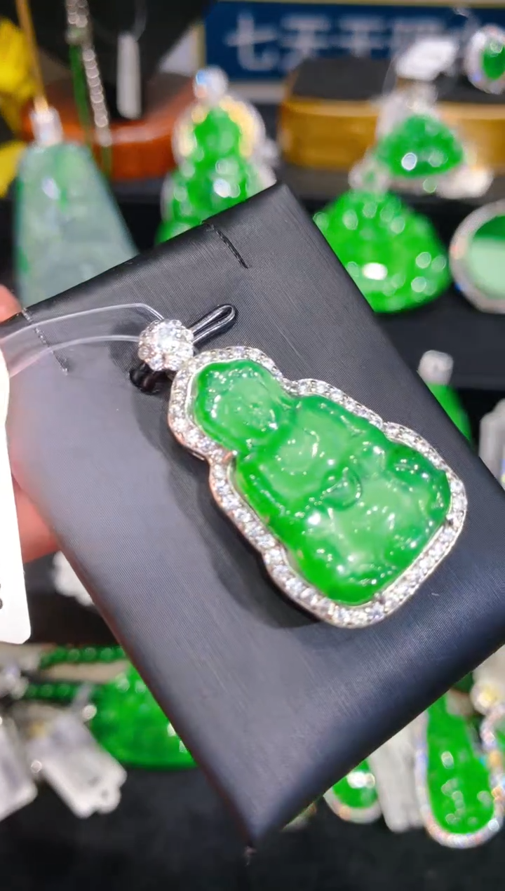 【闪购商品】翡翠颈饰银S925镶嵌17一季