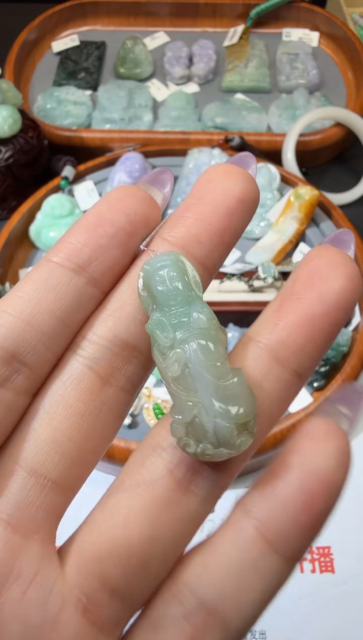 翡翠未镶嵌颈饰073.....