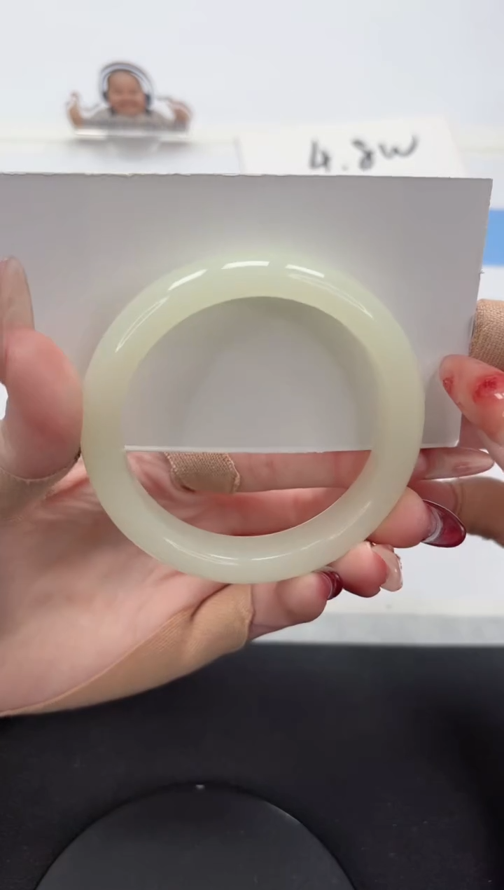 【闪购商品】石英质玉手镯未镶嵌A337-57.2