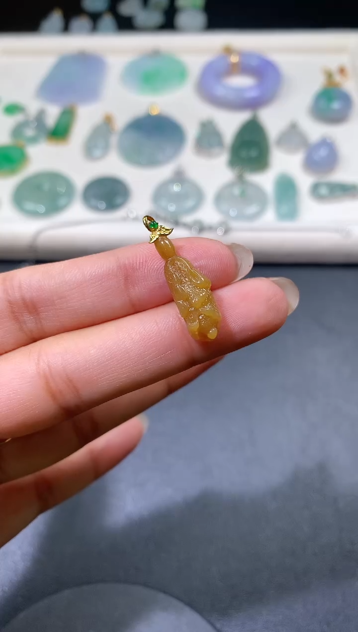吊坠(不含链)18K金镶嵌翡翠翡翠