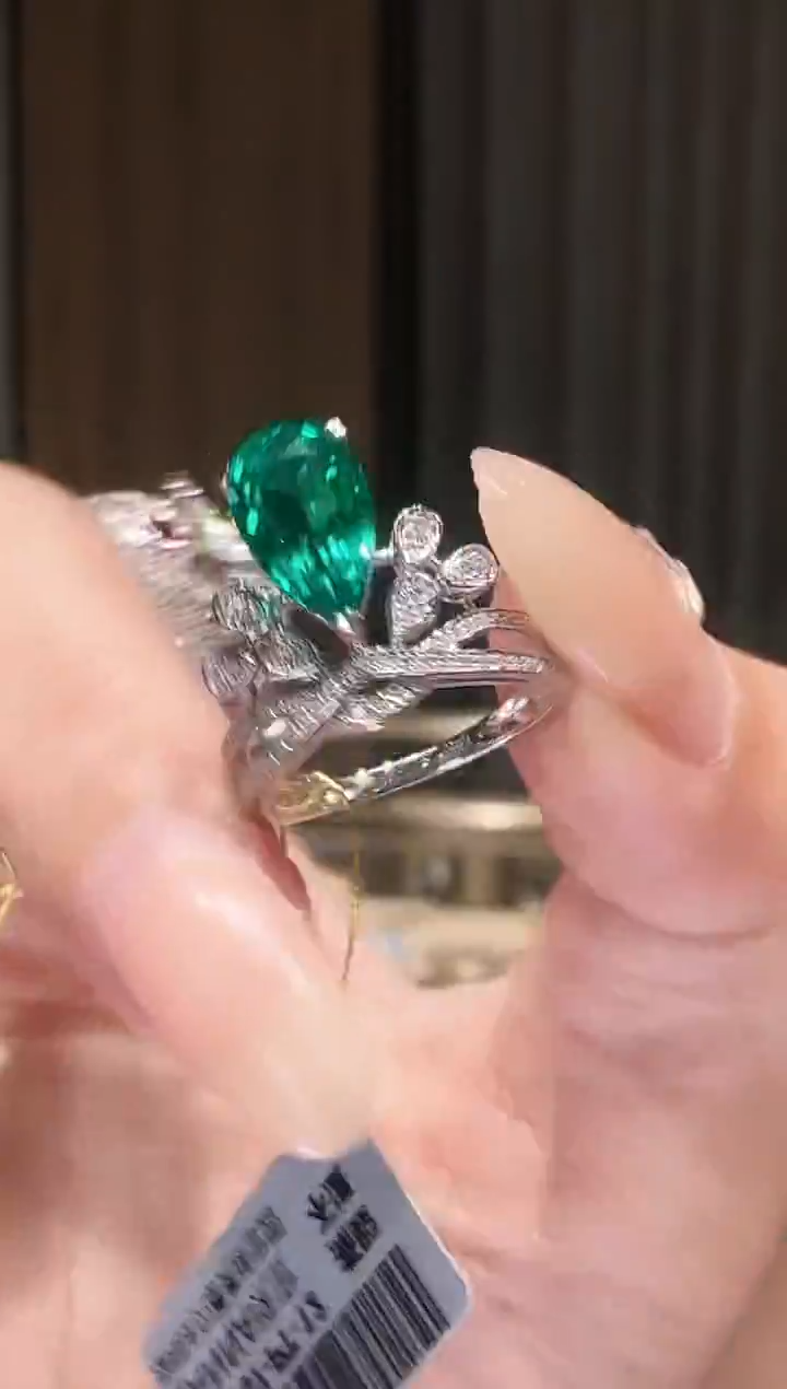 铂Pt950镶嵌戒指钻石AY0437-PT-