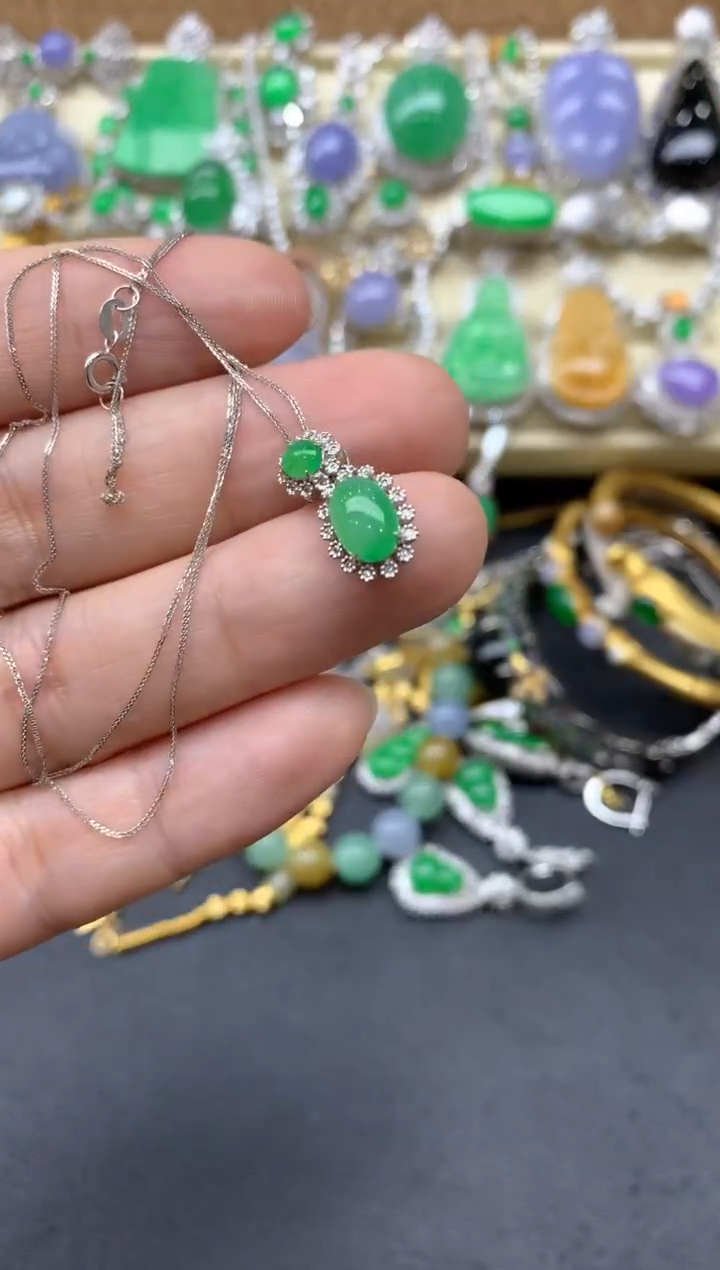 【闪购商品】翡翠颈饰18K金镶嵌339中国好珍宝