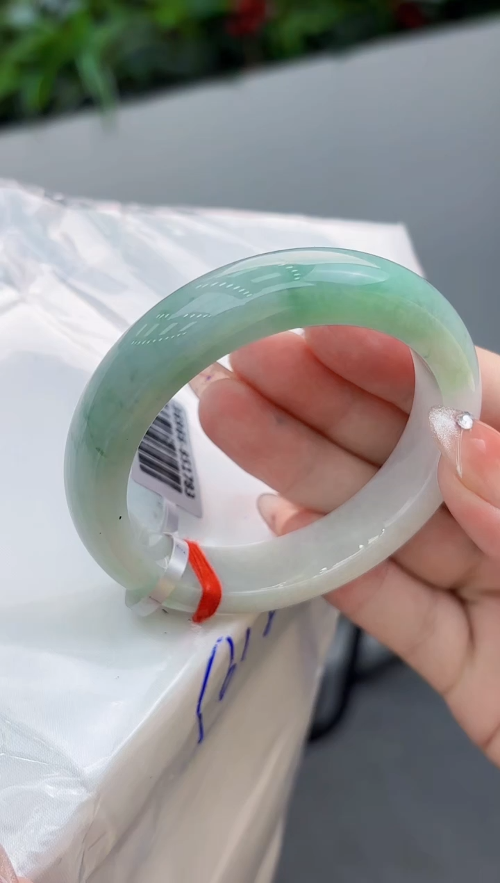 【闪购商品】翡翠手镯未镶嵌翡翠手镯