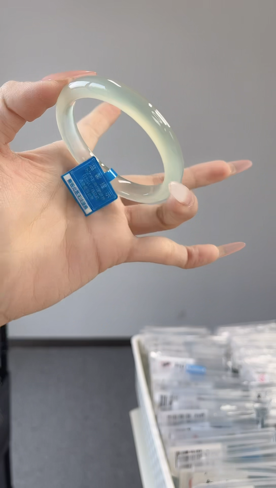 【闪购商品】玛瑙/玉髓手镯未镶嵌53-54圈