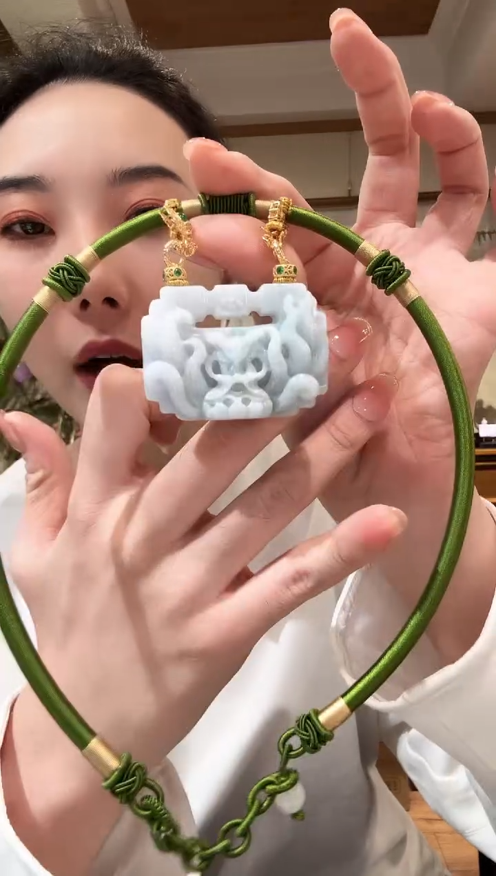 【闪购商品】翡翠颈饰未镶嵌国风