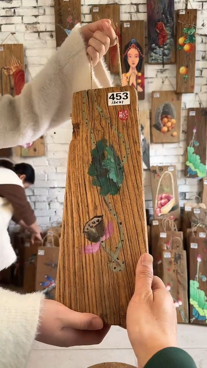 【闪购商品】桃核吊坠453号核桃门板画