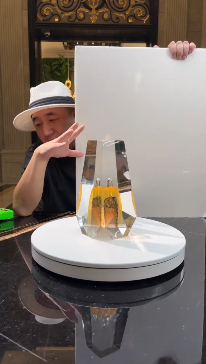 【闪购商品】摆件AJ03407悬浮水滴石穿艺术摆件