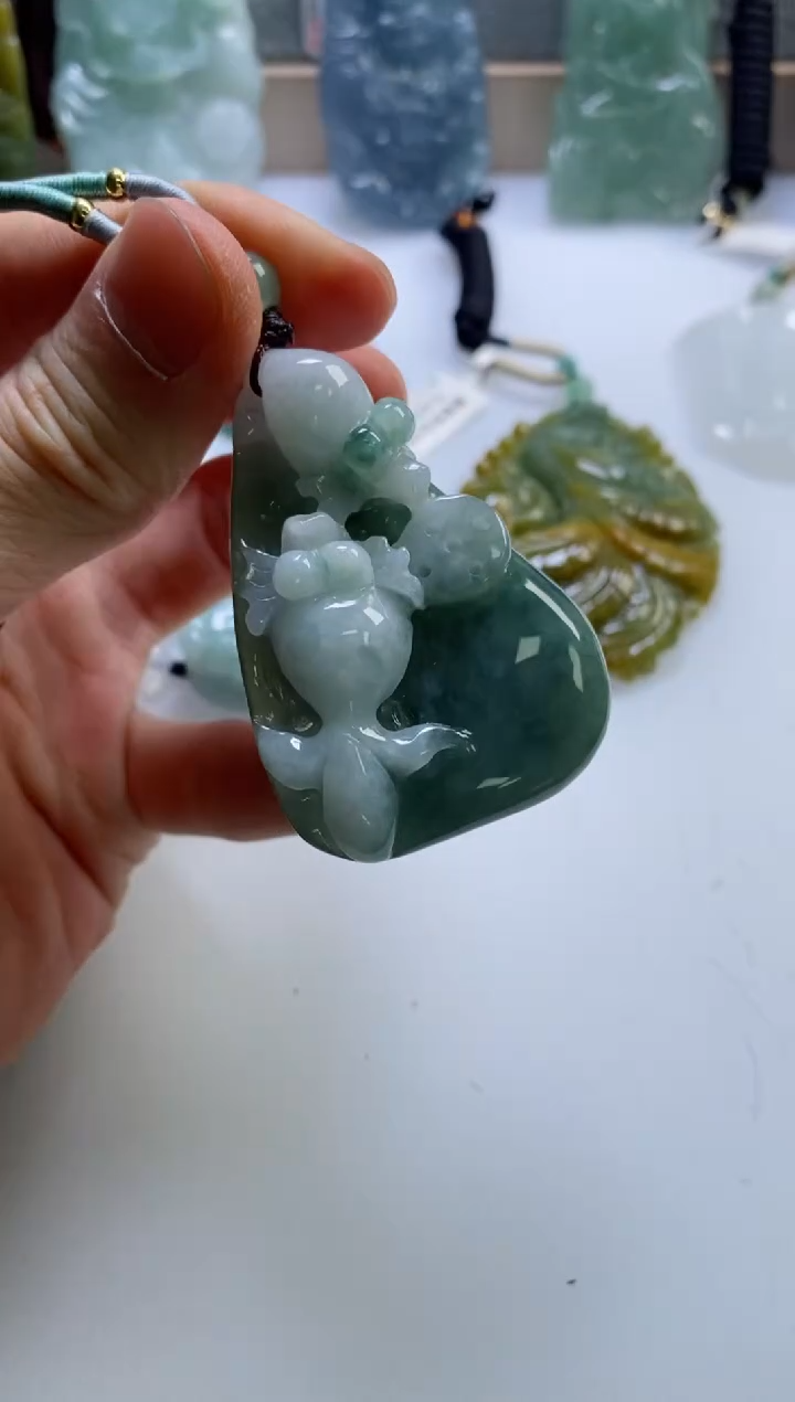 【闪购商品】翡翠挂件未镶嵌