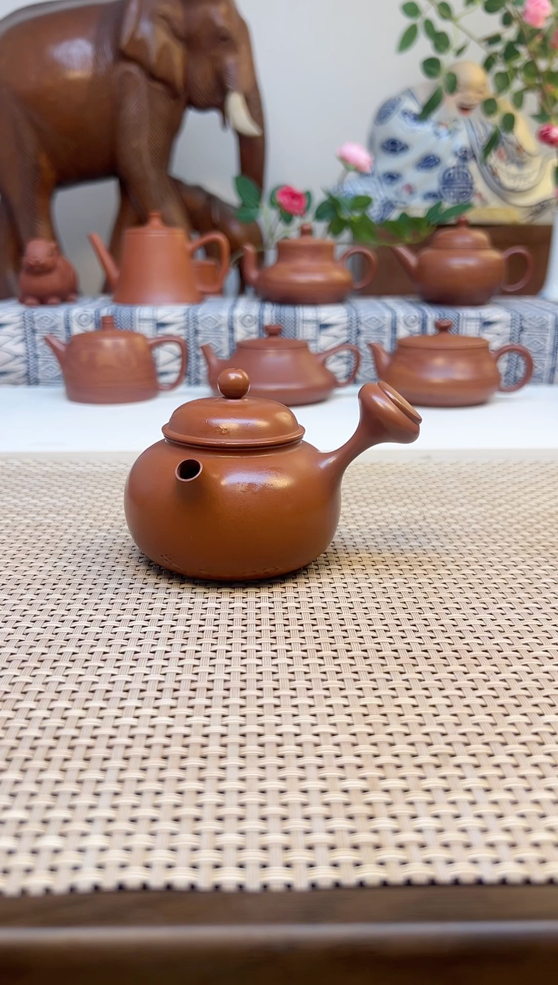 。****。原矿朱泥全手 芙蓉侧把 130cc