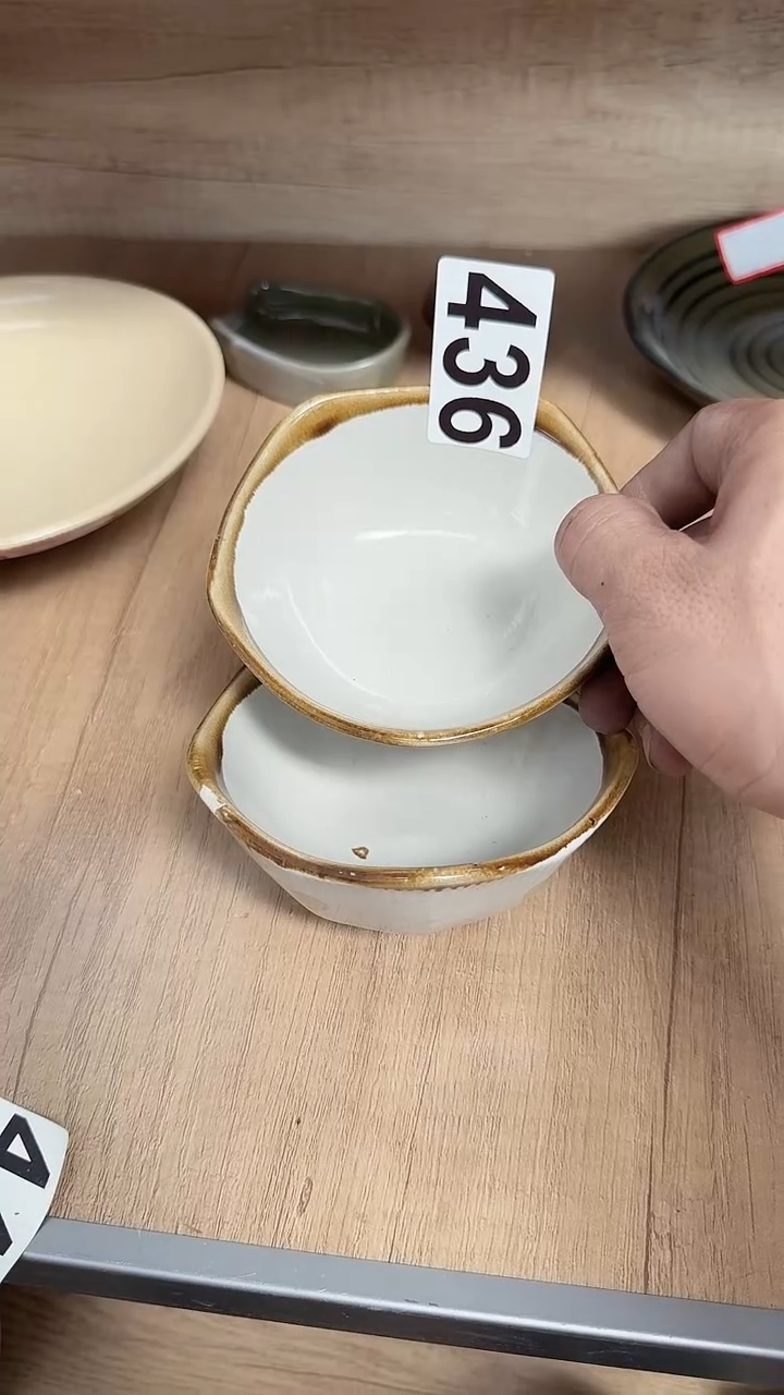 瓷片微瑕  完美勿拍 买到就是赚到
